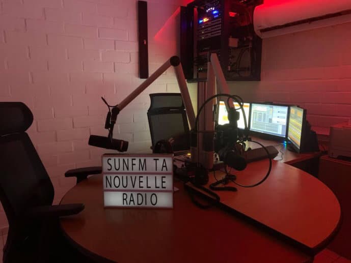 Mayotte Sun FM studio